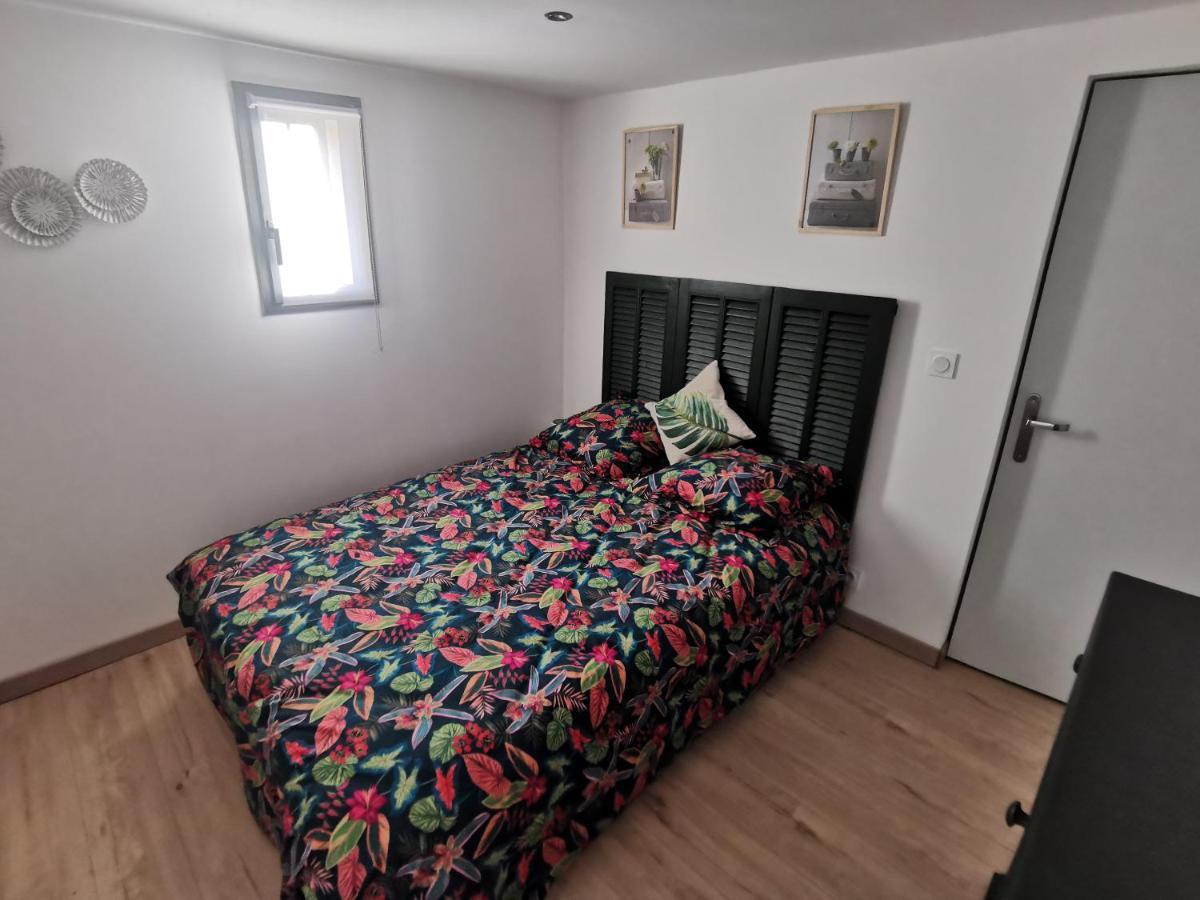 Sernhac Gite 2 Chambres Avec Piscine מראה חיצוני תמונה