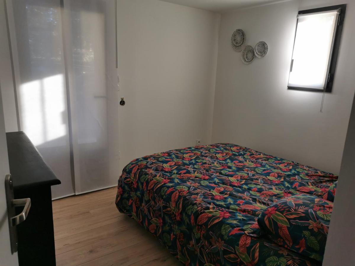 Sernhac Gite 2 Chambres Avec Piscine מראה חיצוני תמונה