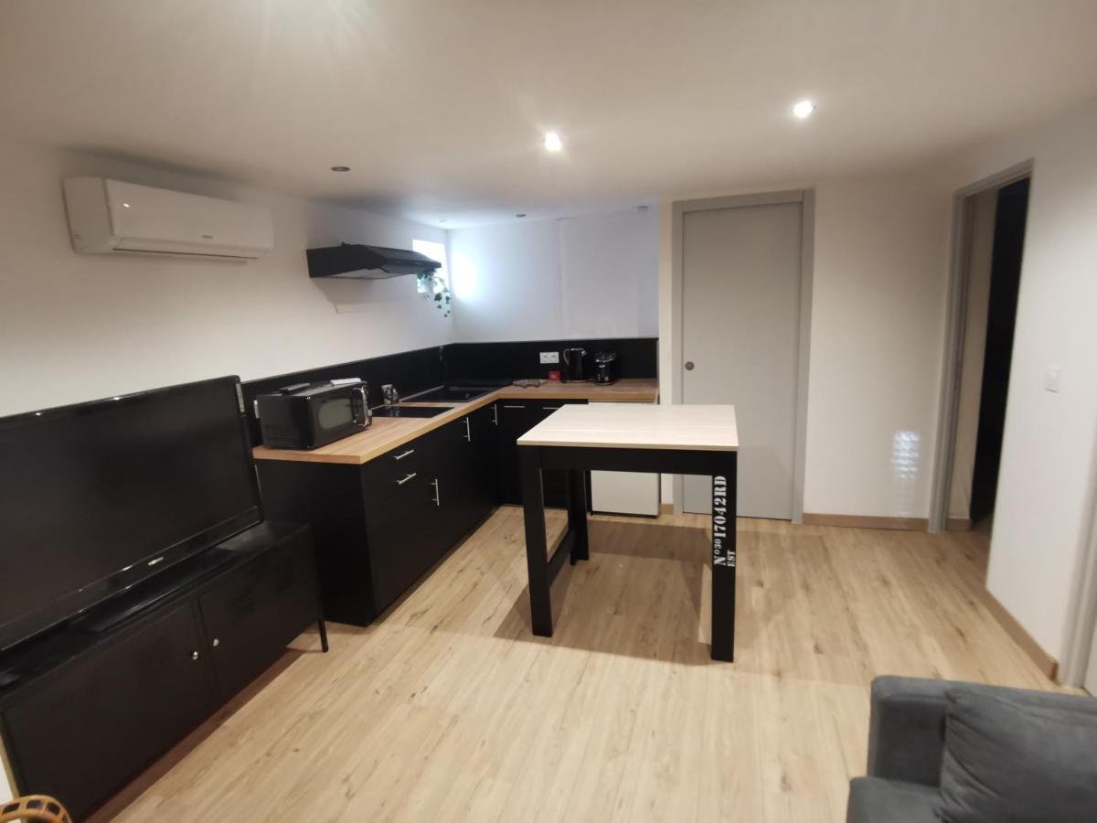 Sernhac Gite 2 Chambres Avec Piscine מראה חיצוני תמונה